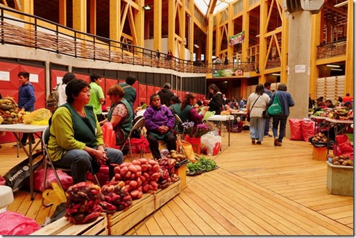 Agricultoras castre&ntilde;a Feria Campesina - Foto Madera 21