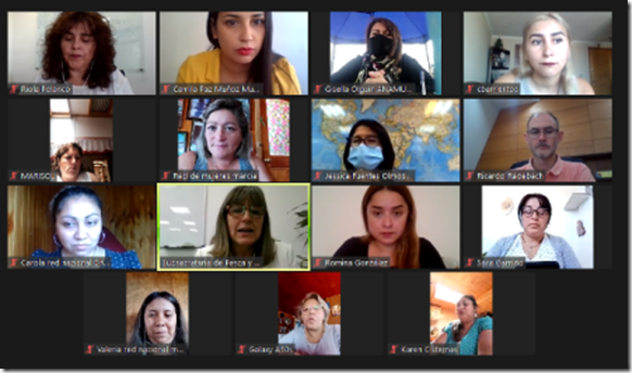 foto reuni&oacute;n mesa mujeres