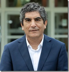 roberto-ulagos_2