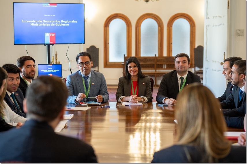 Encuentro con SEREMIS de Gobierno 2