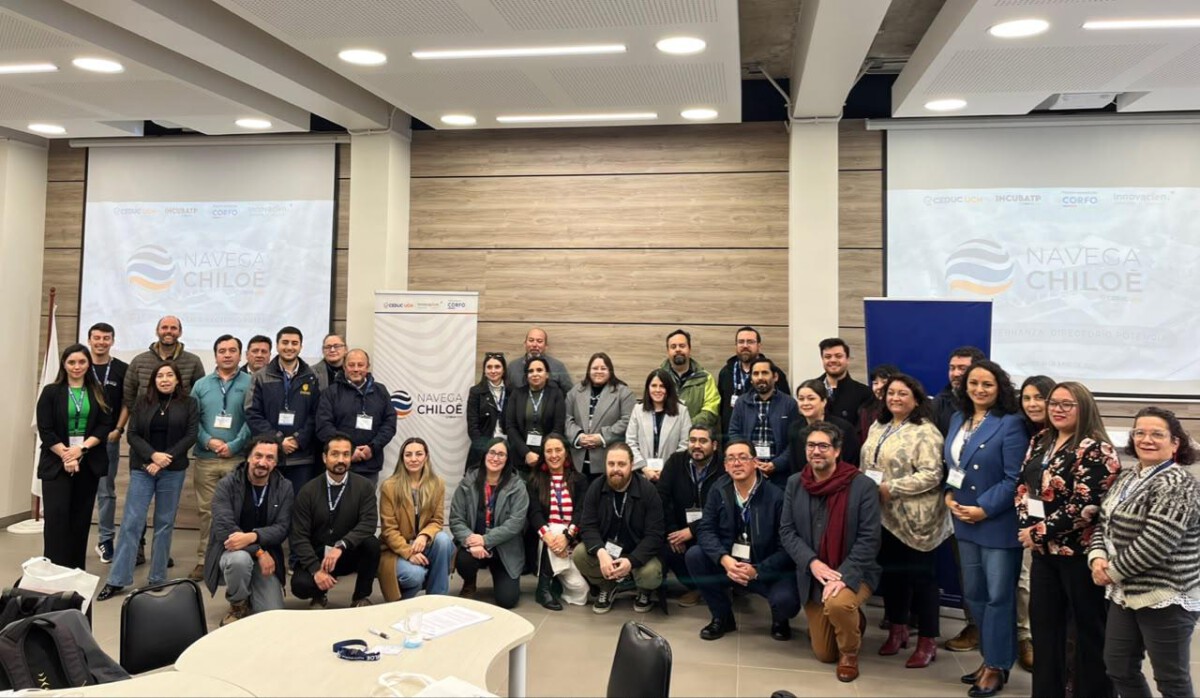 Sesión de gobernanza del programa Navega Chiloé con representantes de AmiChile y Corfo