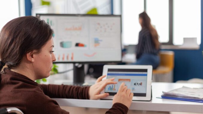 Programa de digitalizacion de pymes impulsado por Corfo para pequeñas y medianas empresas