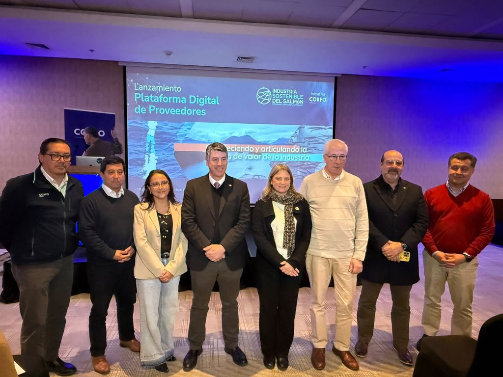 Presentación oficial de la nueva plataforma digital para proveedores de la industria del salmón en Puerto Montt