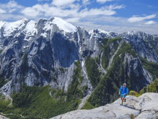 Trail runners exploran el Fundo Puchegüín para visibilizar el hábitat crítico del huemul en peligro