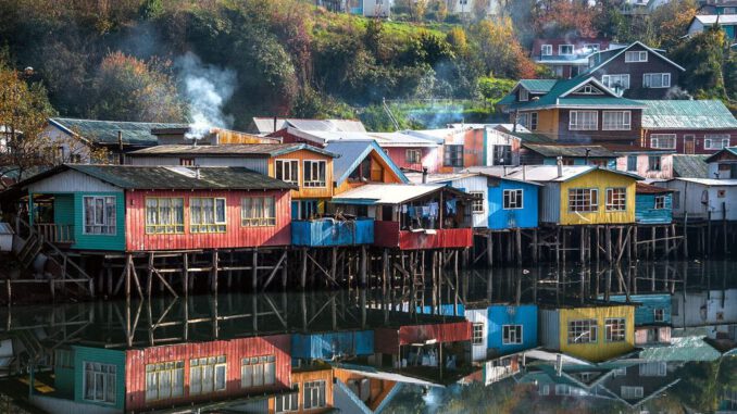 Infraestructura del proyecto Eco-Parque HIPPO ULagos en Chiloé para el tratamiento sostenible de residuos