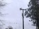 Equipos técnicos de Saesa trabajando en la reparación de tendido eléctrico tras el temporal en el sur de Chile