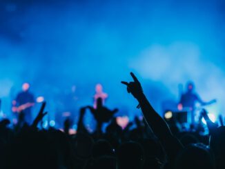 Entradas para el concierto de Iron Maiden en el Estadio Nacional durante el Cyber